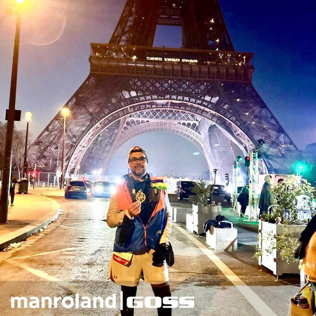 manroland Goss à l'EcoTrail Paris 2026 : performance, engagement et dépassement de soi Pour la deuxième année consécutive, Éric Kuti a relevé le défi de l'EcoTrail Paris 2026. En effet, il a bouclé un parcours exigeant de 120,5 km. Cette performance illustre parfaitement l'esprit manroland Goss EcoTrail Paris, mêlant endurance et détermination. Une détermination qui incarne nos valeurs Engagé cette année sur une distance encore plus importante, Éric incarne pleinement la détermination et l'endurance. Il reflète aussi la recherche de performance que nous valorisons au quotidien chez manroland Goss web systems France. Cette volonté de se dépasser illustre les valeurs d'engagement portées par nos équipes. Par ailleurs, l'EcoTrail Paris est reconnu comme l'une des épreuves de trail urbain les plus exigeantes de France. Ainsi, participer à cet événement demande une préparation rigoureuse et un mental d'acier. Une performance collective Cette aventure manroland Goss EcoTrail Paris ne se limite pas à un exploit individuel. En réalité, elle reflète l'amélioration continue portée par nos équipes au quotidien. De plus, elle témoigne de l'énergie et de la cohésion qui animent notre entreprise, bien au-delà du cadre professionnel. manroland Goss EcoTrail Paris